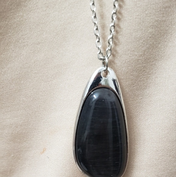 Accessories - Beautiful Silver Black Stone Long Necklace